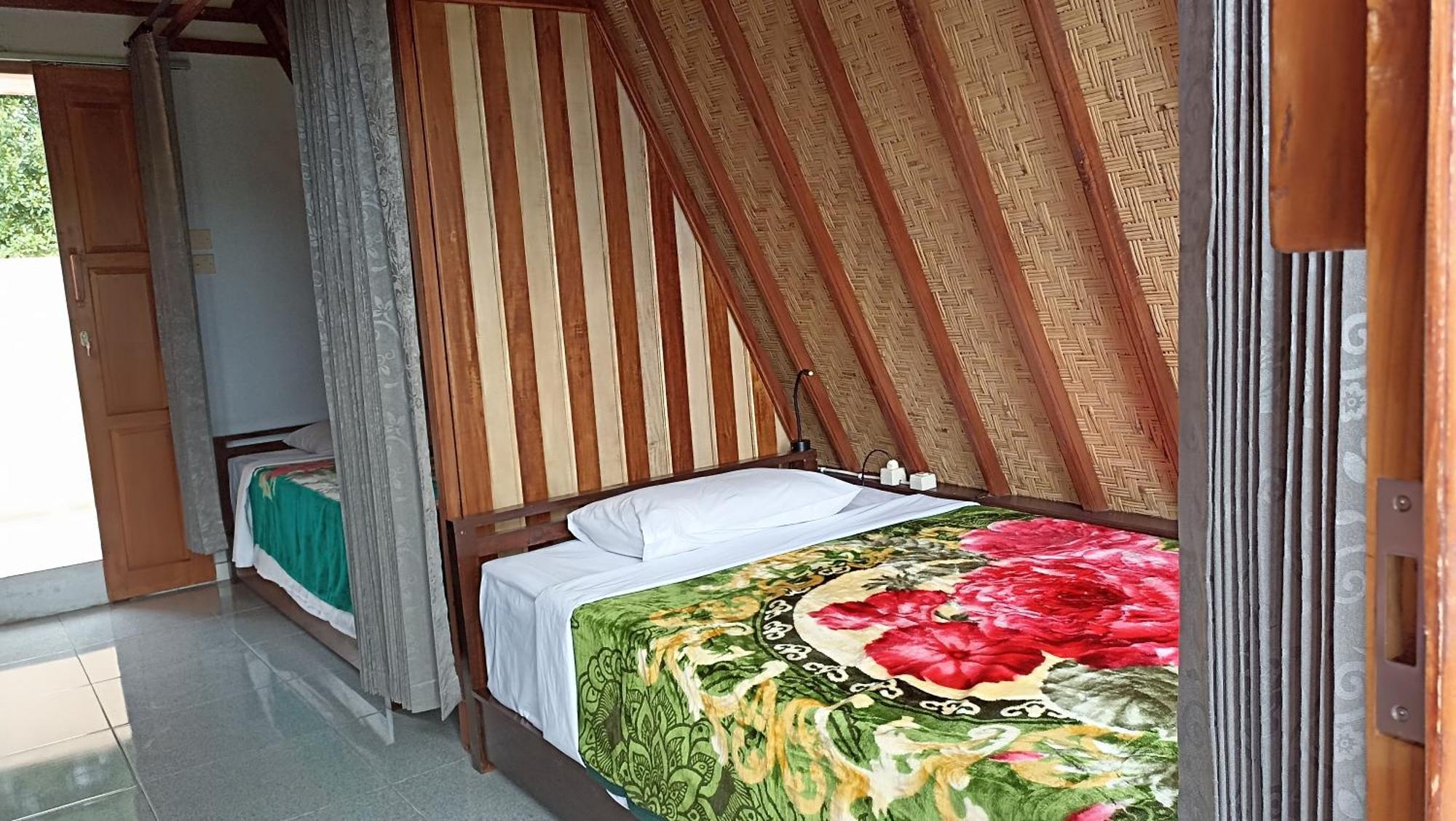 Puri Pilihani Hostel Munduk Rom bilde