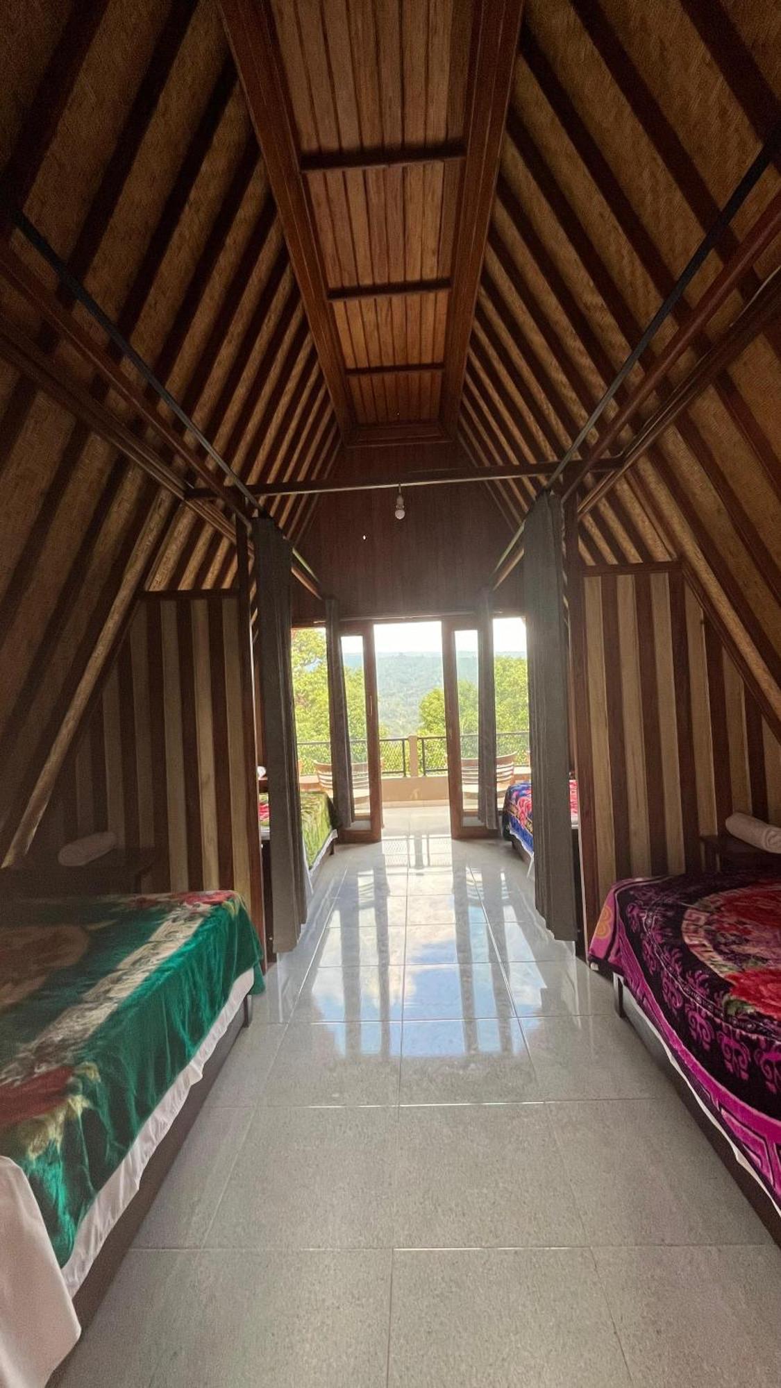 Puri Pilihani Hostel Munduk Eksteriør bilde