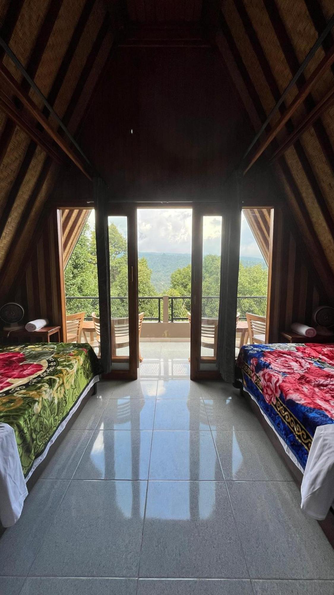 Puri Pilihani Hostel Munduk Eksteriør bilde